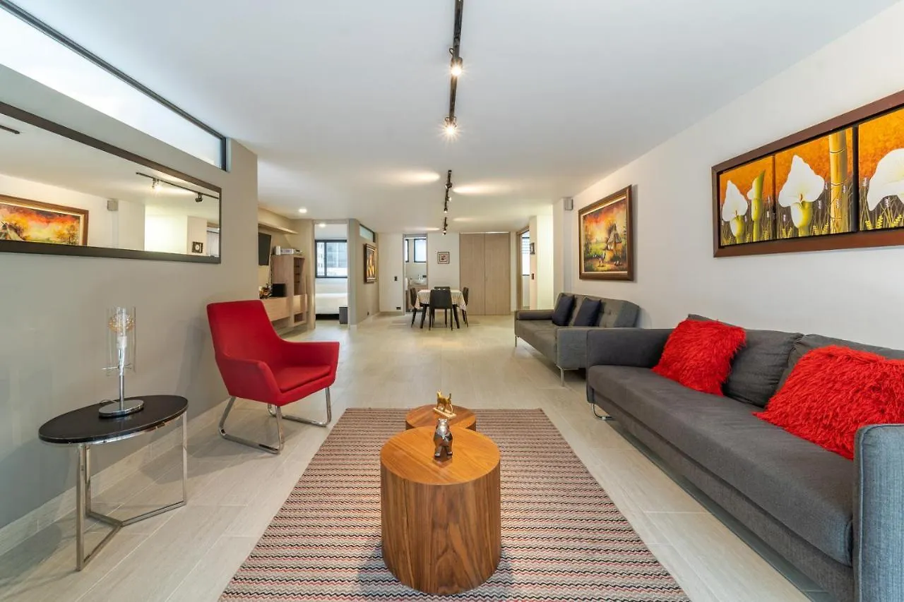Espacioso 2Br En Quinta Camacho Con Parking Bogotá