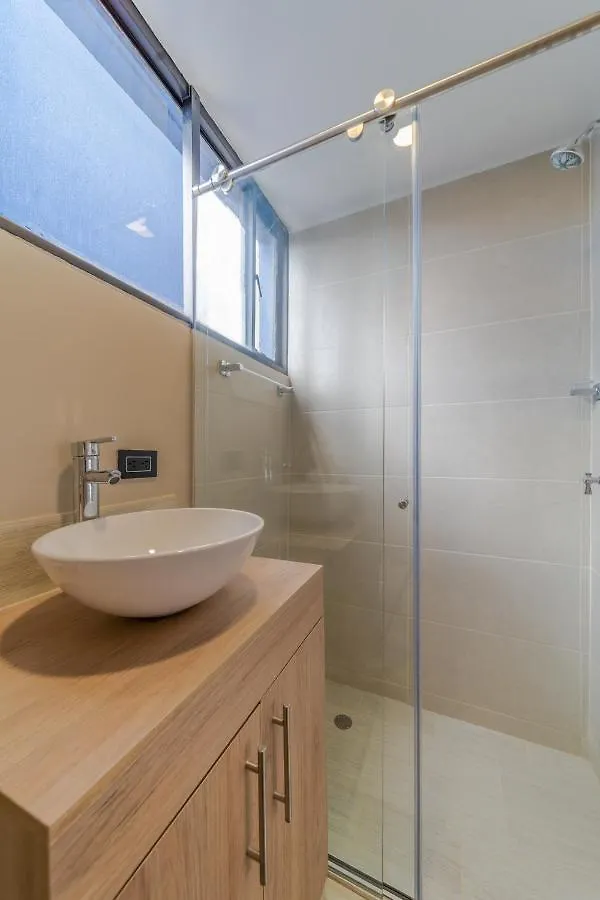 Espacioso 2Br En Quinta Camacho Con Parking Bogotá Apartamento